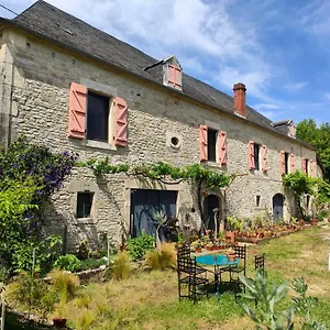 D'hôte, Entrée Indépendante + Parking , Cressensac-Sarrazac France